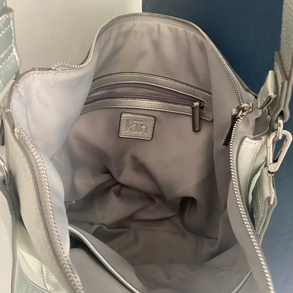 Silver Shoulder Bag - Picture 5 of 6